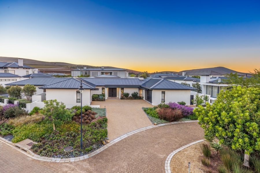 4 Bedroom Property for Sale in Clara Anna Fontein Western Cape